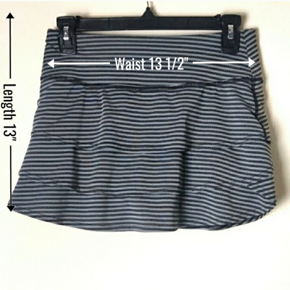 Athleta Stripe Swagger Skorts - Picture 12 of 12